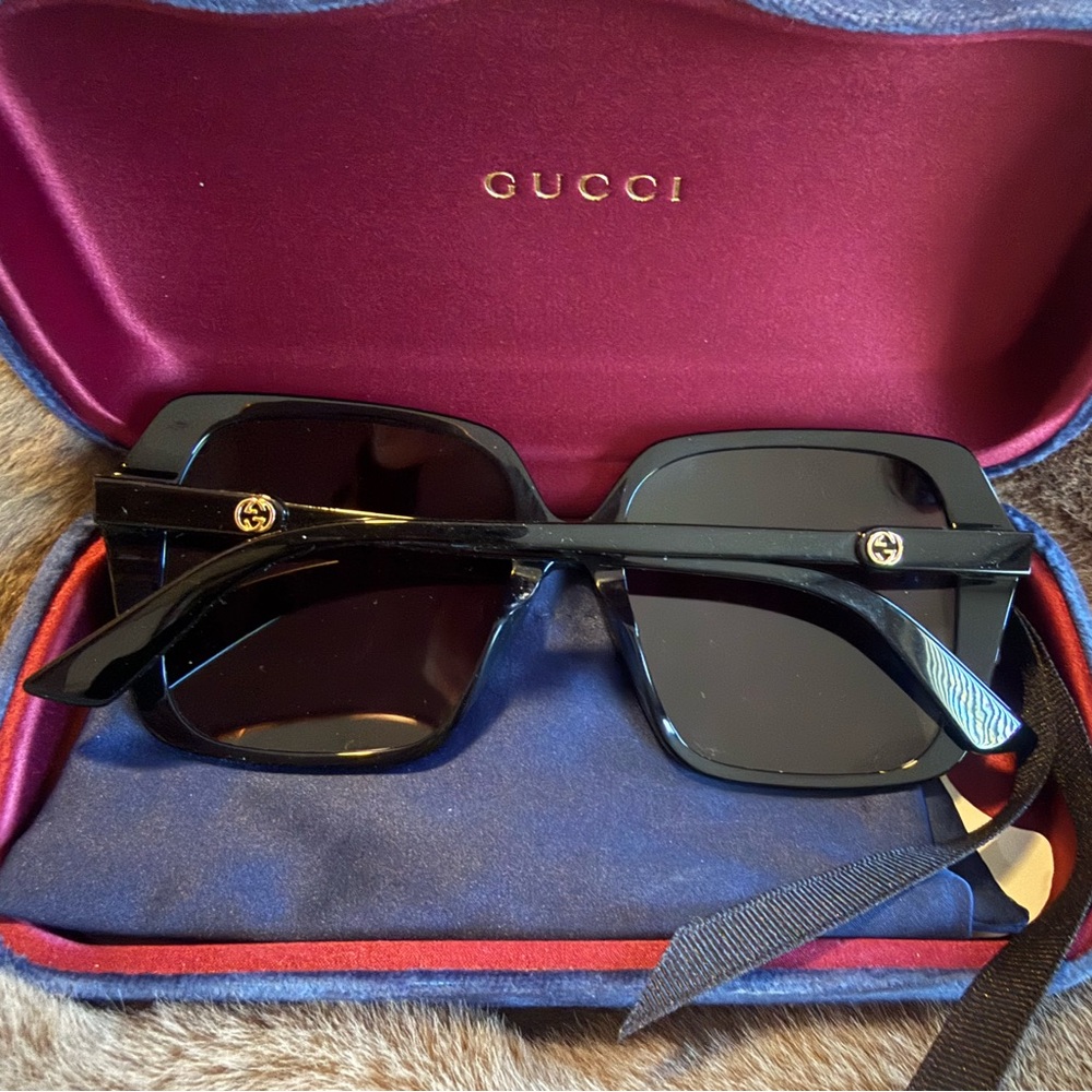 Gucci GG0533SA Black Sunglasses - Picture 5 of 6
